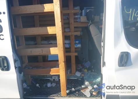 2018 Ram Promaster 2500 High Roof 136 Wb из США, поврежденный, VIN 3C6TRVCG3JE112834